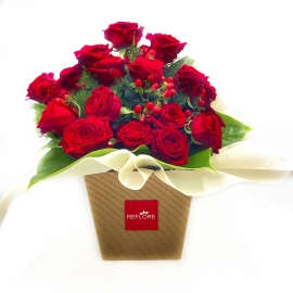SOPHIA: bouquet fresh rosso con rose rosse