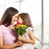 Domenica 12 Maggio è la Festa della Mamma…🌷 Guarda la nostra collezione dedicata e scegli subito i fiori più adatti a lei! 💞 Link in bio 🌸